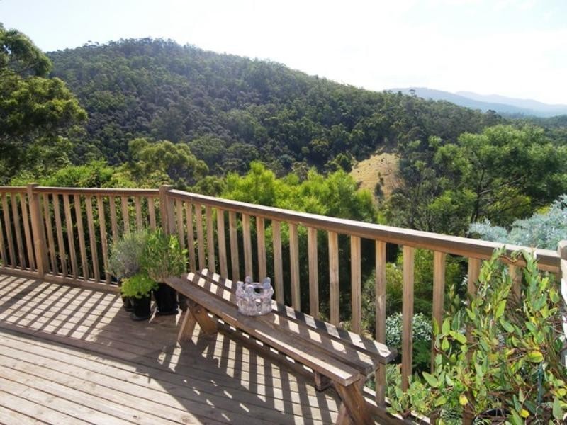 171 Pottery Road, Lenah Valley TAS 7008