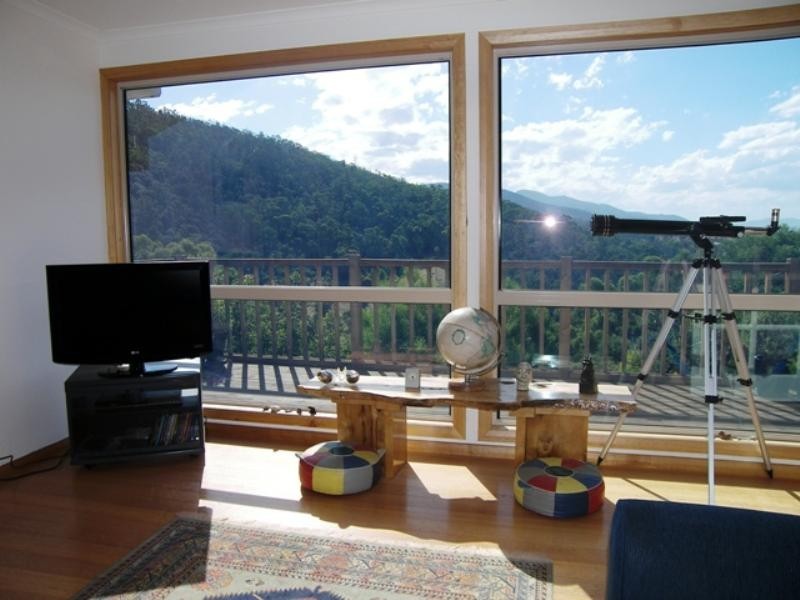 171 Pottery Road, Lenah Valley TAS 7008