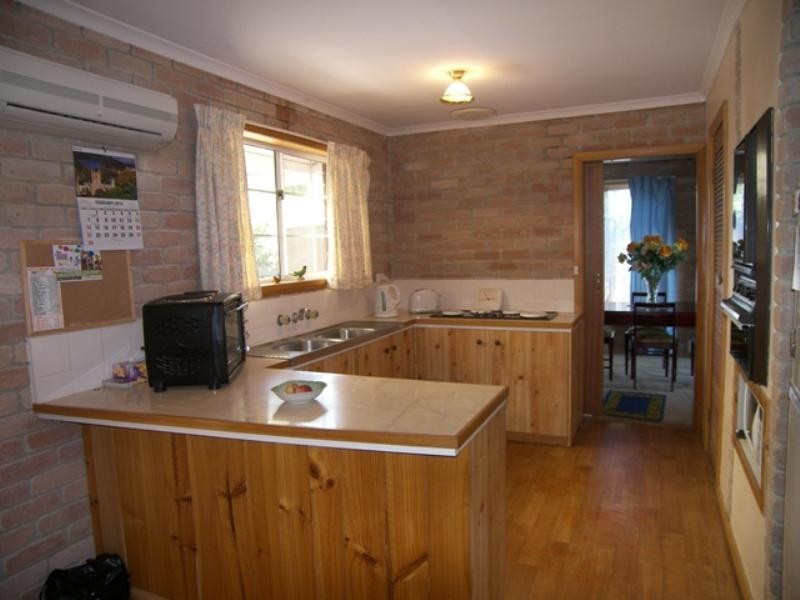 18 Bareena Road, Taroona TAS 7053
