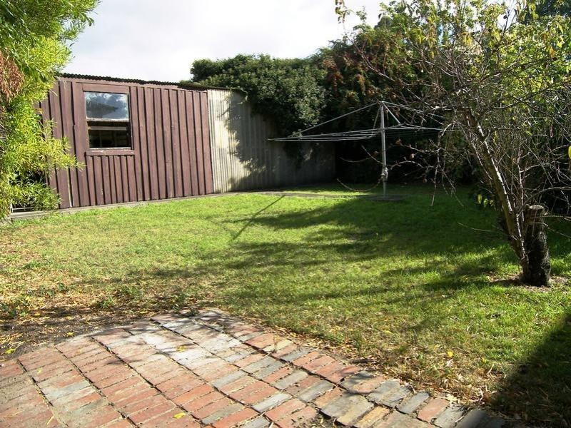 2 Crisp Street, Sandy Bay TAS 7005