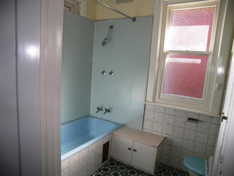 2 Crisp Street, Sandy Bay TAS 7005