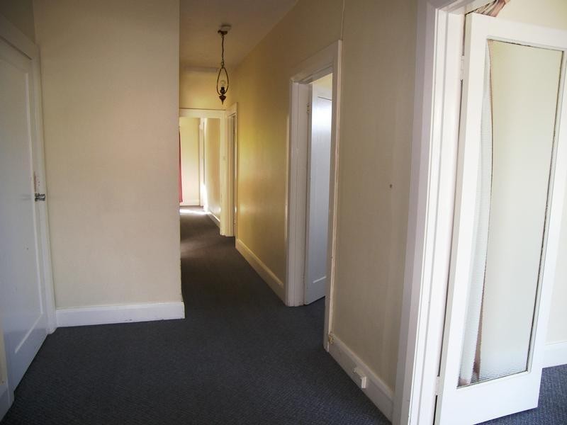 2 Crisp Street, Sandy Bay TAS 7005