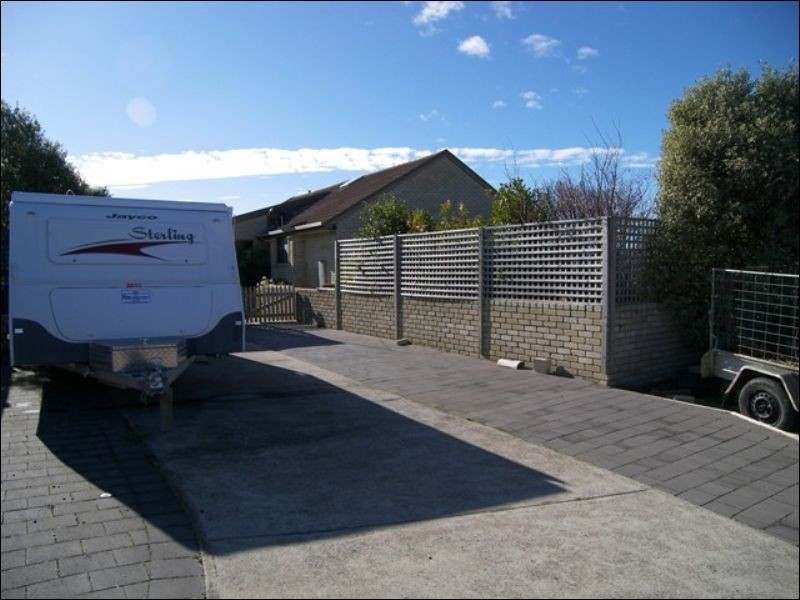 16 Firth Road, Lenah Valley TAS 7008