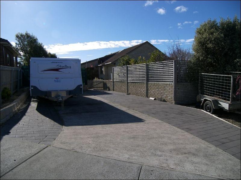 16 Firth Road, Lenah Valley TAS 7008