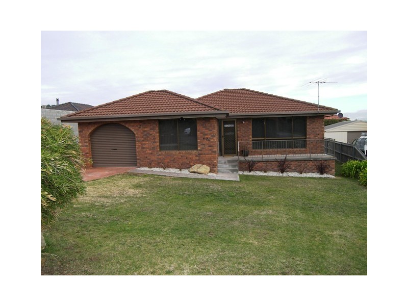 1/1 Carmont Court, Howrah TAS 7018