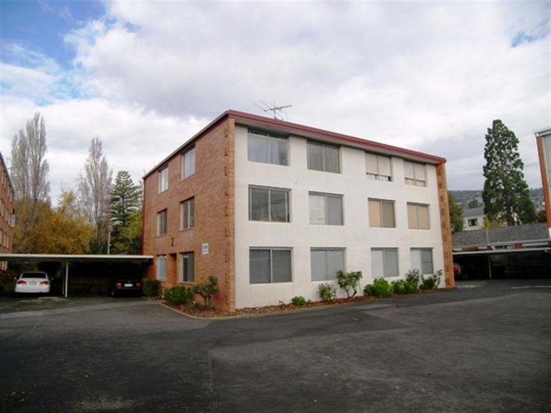 11/2 Plimsoll Place, Sandy Bay TAS 7005