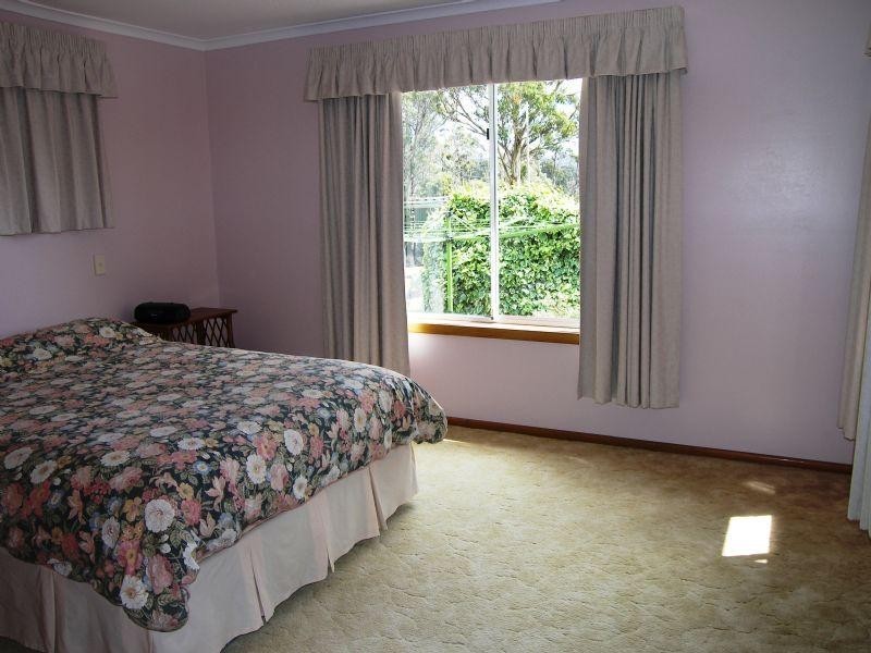 5 Barton Avenue, Triabunna TAS 7190
