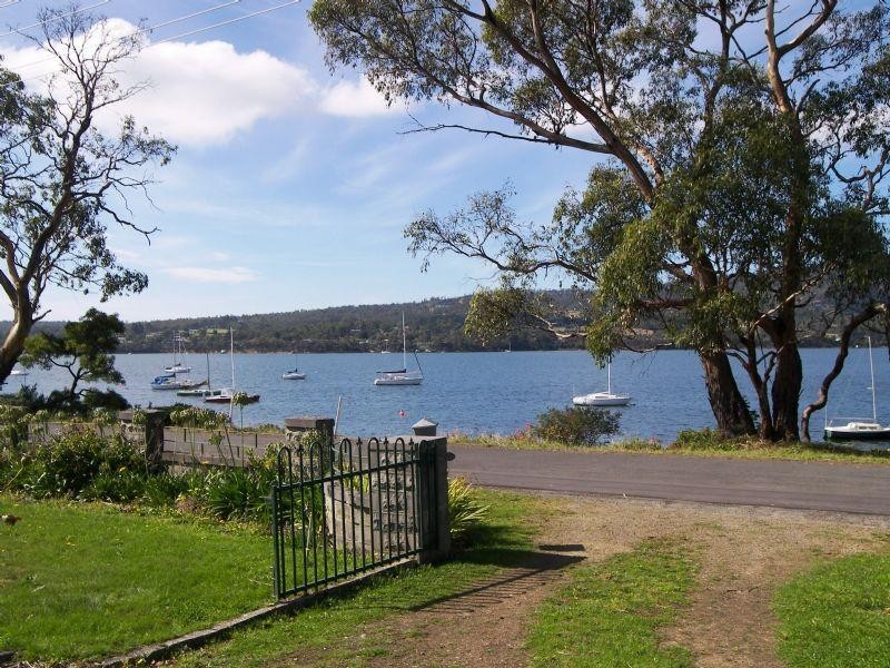 66 Esplanade, Margate TAS 7054