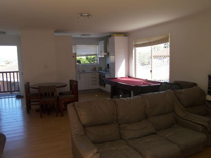 1/5 Aloomba Place, Herdsmans Cove TAS 7030