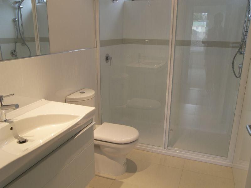 27A Beach Road, Lindisfarne TAS 7015