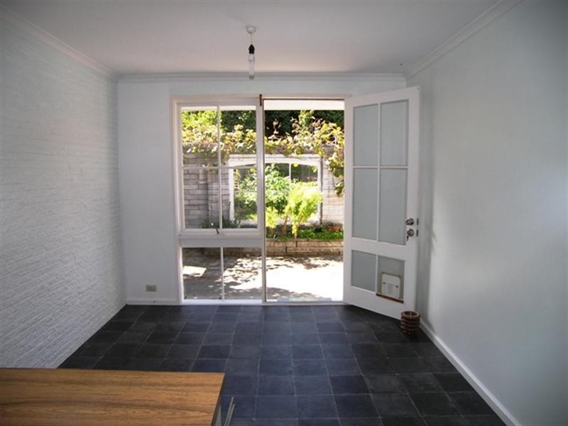 100 Norma Street, Howrah TAS 7018