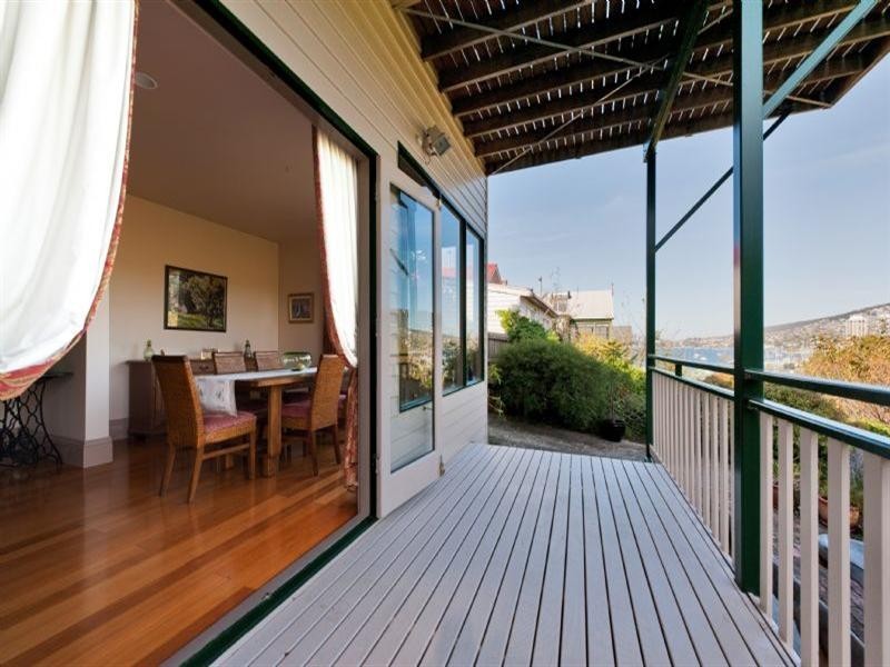 Battery Point TAS 7004