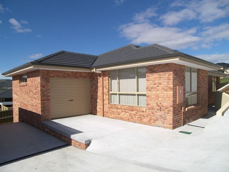 1/10-12 Glenfern Street, Howrah TAS 7018