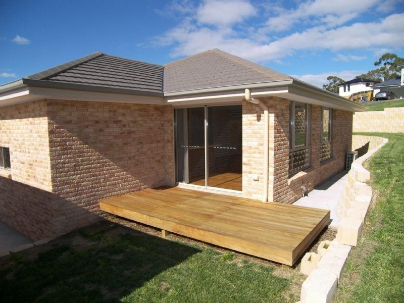 1/10-12 Glenfern Street, Howrah TAS 7018