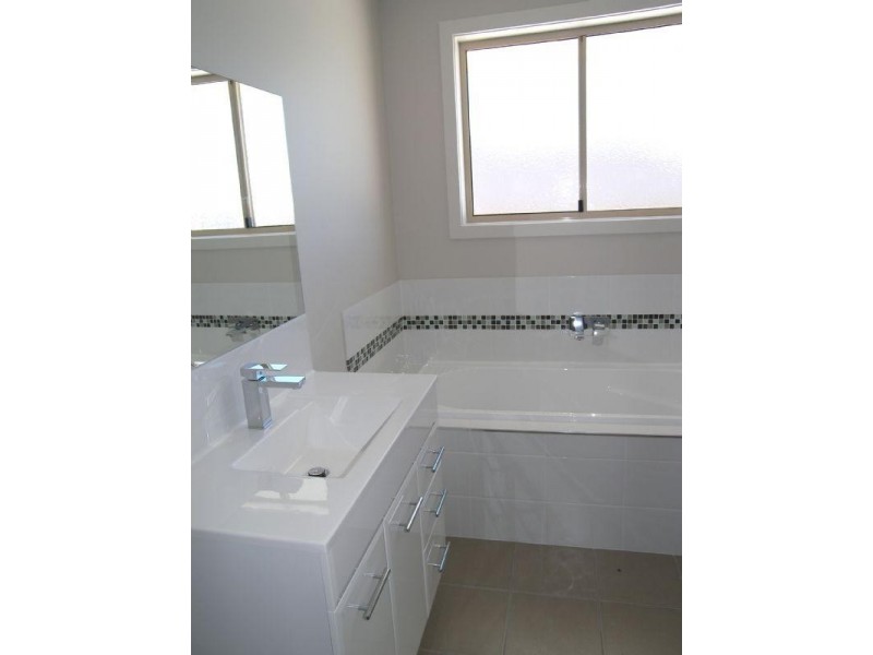 1/10-12 Glenfern Street, Howrah TAS 7018