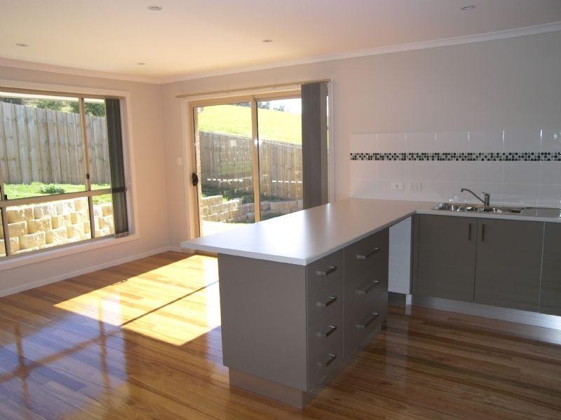 1/10-12 Glenfern Street, Howrah TAS 7018