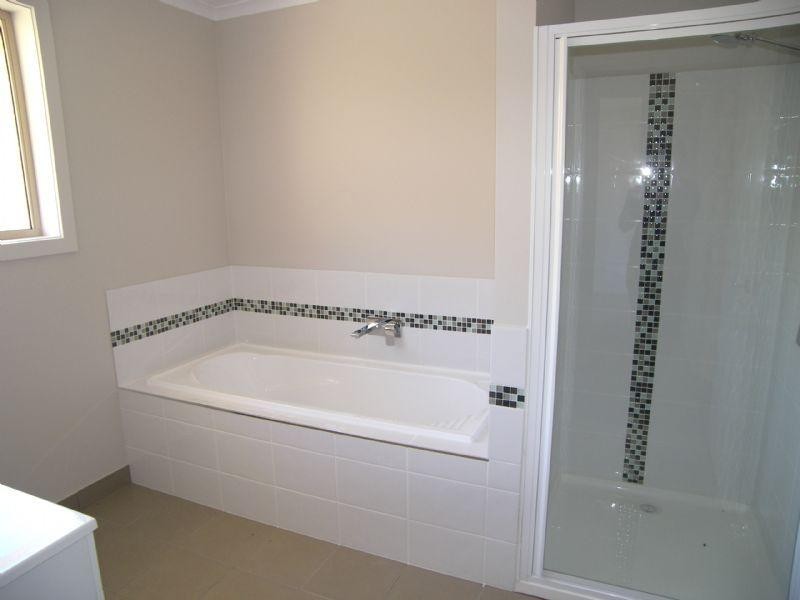 2/10-12 Glenfern Street, Howrah TAS 7018