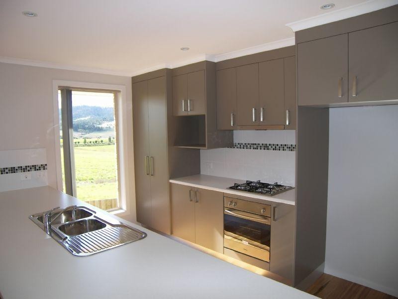 2/10-12 Glenfern Street, Howrah TAS 7018