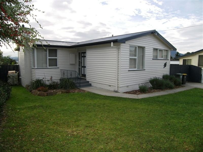 19 Dempster Street, Claremont TAS 7011