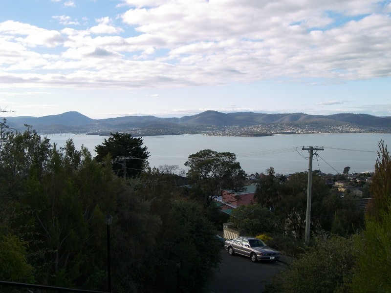 21 Ascot Avenue, Sandy Bay TAS 7005