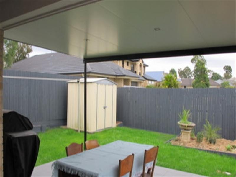 On Jezabel Drive, Springfield Lakes QLD 4300