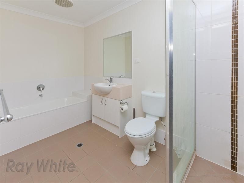 39/8 Rosegum Place, Redbank Plains QLD 4301