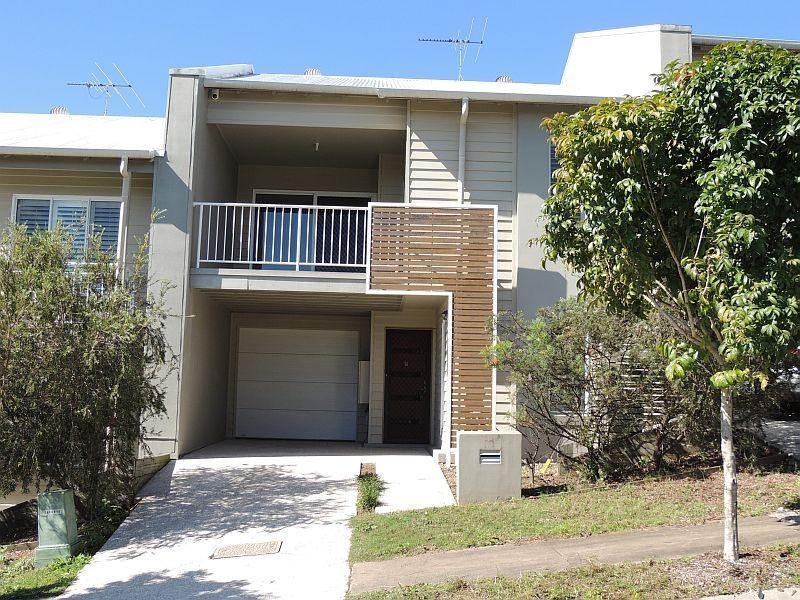 42 Atlantic Drive, Springfield Lakes QLD 4300