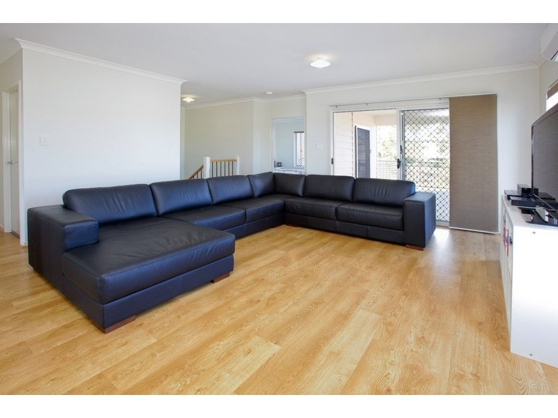 22 Park Edge Drive, Springfield Lakes QLD 4300