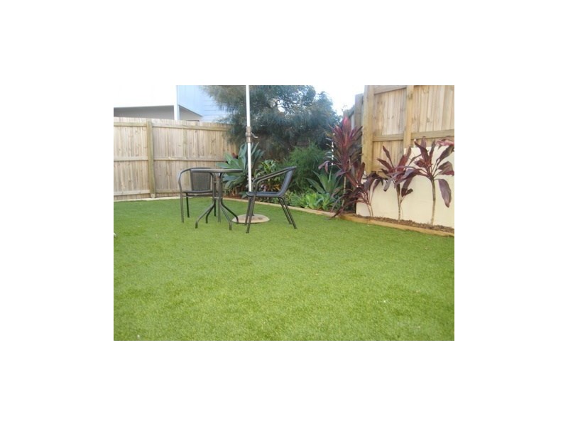 22 Park Edge Drive, Springfield Lakes QLD 4300