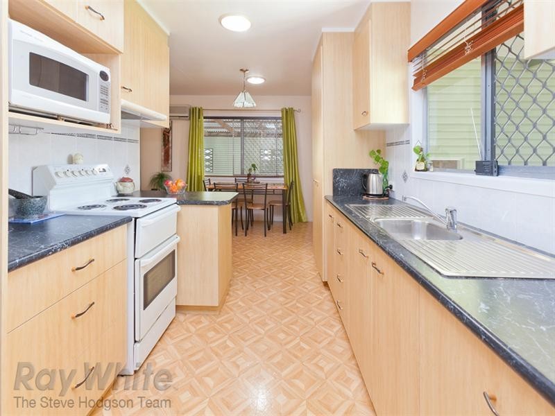 22 Nile Street, Riverview QLD 4303