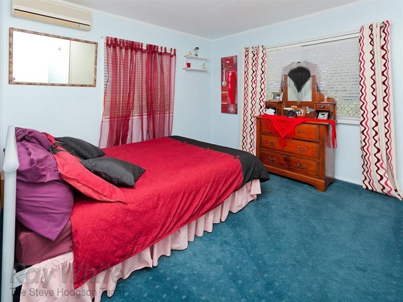 22 Nile Street, Riverview QLD 4303