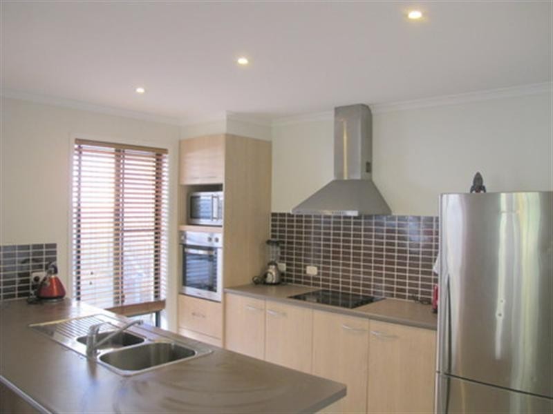 On Vanessa Court, Camira QLD 4300