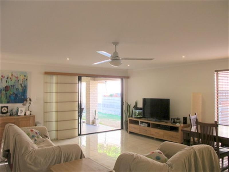 On Vanessa Court, Camira QLD 4300