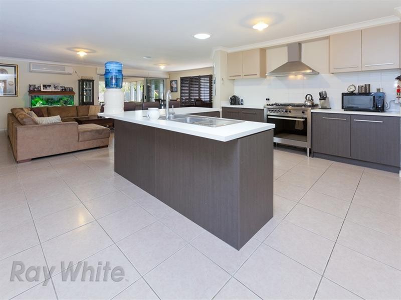 178 Alawoona Street, Redbank Plains QLD 4301