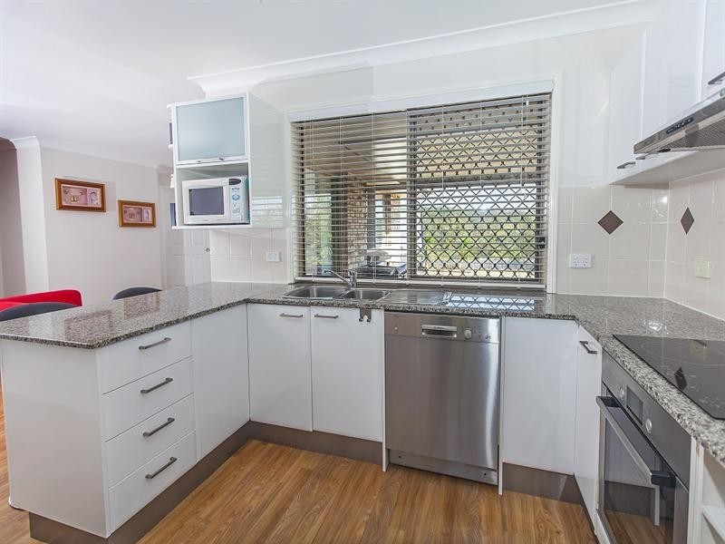 20 Scenic Crescent, Springfield QLD 4300