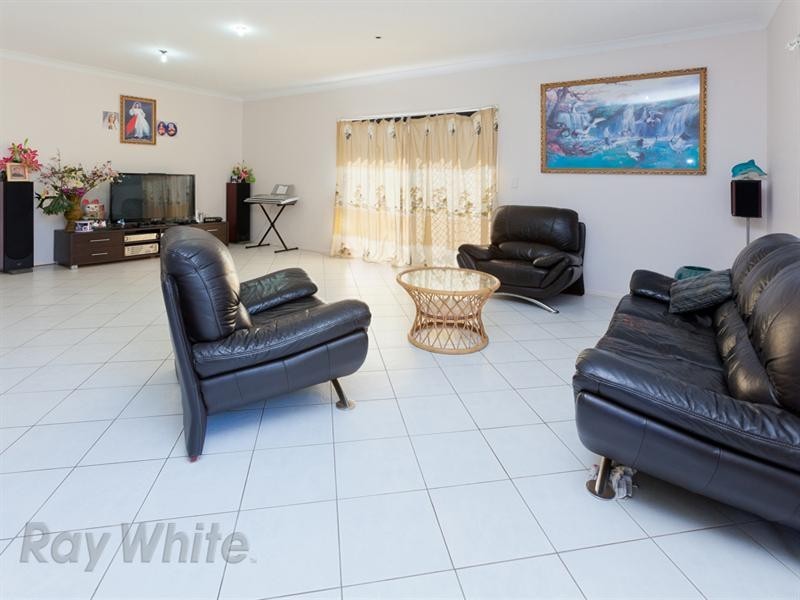 36 Viewpoint Drive, Springfield Lakes QLD 4300