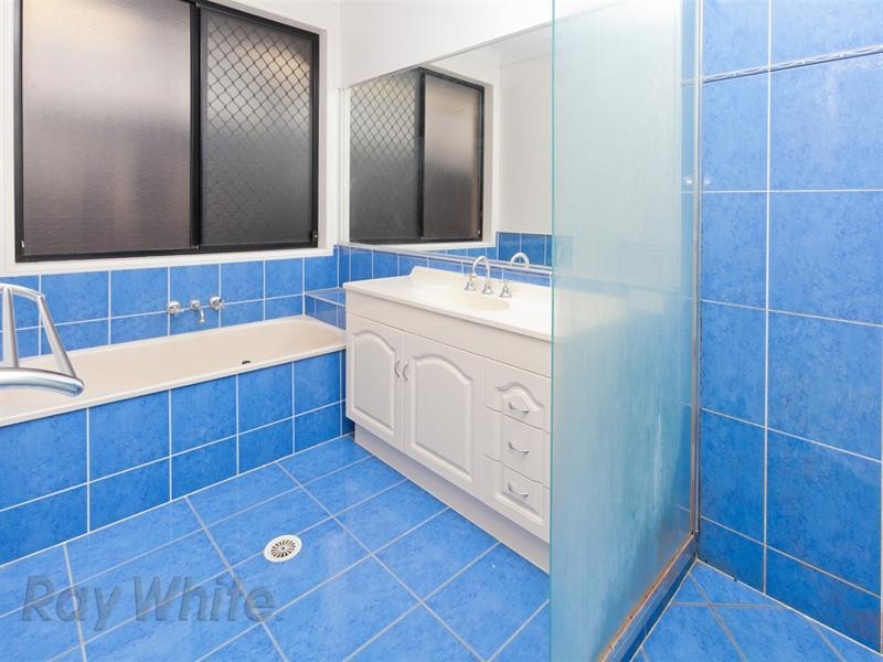 36 Viewpoint Drive, Springfield Lakes QLD 4300