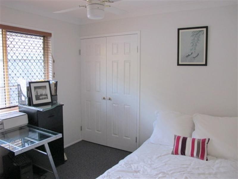 On Kertes Road, Camira QLD 4300