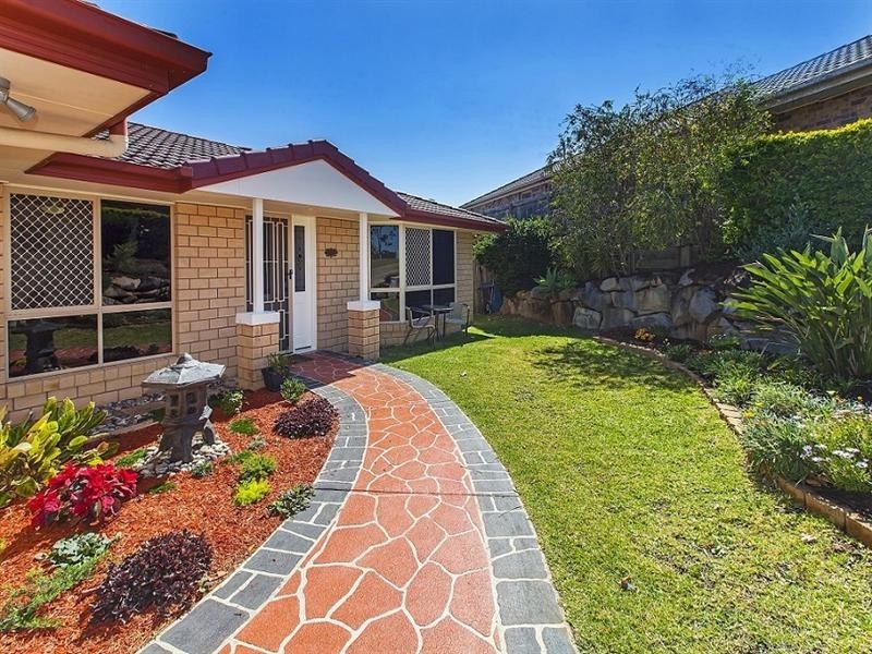 10 Derwent Place, Springfield QLD 4300