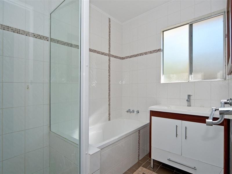 14 Siesta Street, Camira QLD 4300