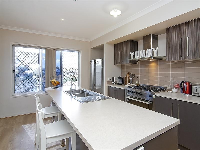 13 Riverside Crescent, Springfield Lakes QLD 4300
