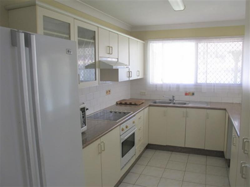 On Giza Court, Camira QLD 4300