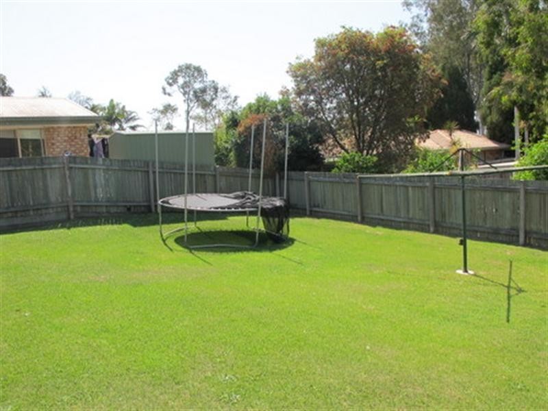 On Giza Court, Camira QLD 4300