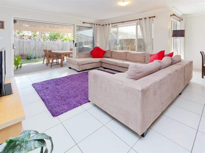13 Orchard Crescent, Springfield Lakes QLD 4300