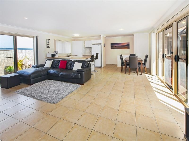 43 Swallowtail Crescent, Springfield Lakes QLD 4300