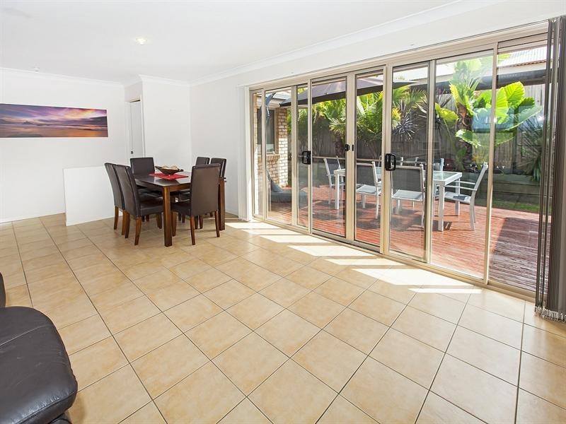43 Swallowtail Crescent, Springfield Lakes QLD 4300