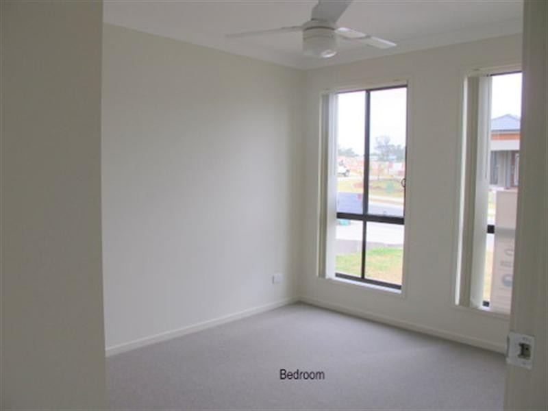 17 Isidore Street, Augustine Heights QLD 4300
