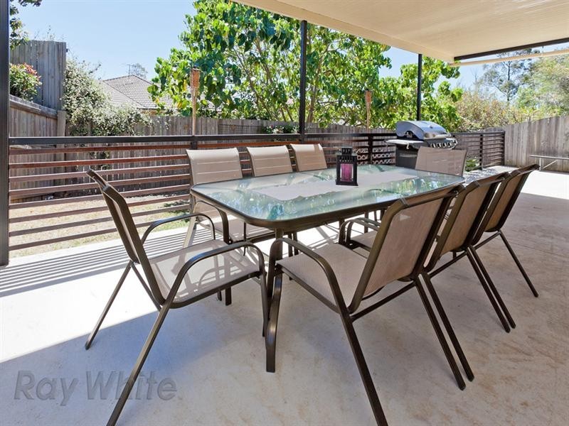 11 Jezabel Drive, Springfield Lakes QLD 4300