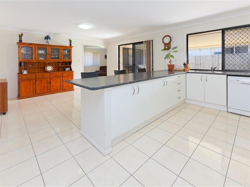 87 Sunview Road, Springfield QLD 4300