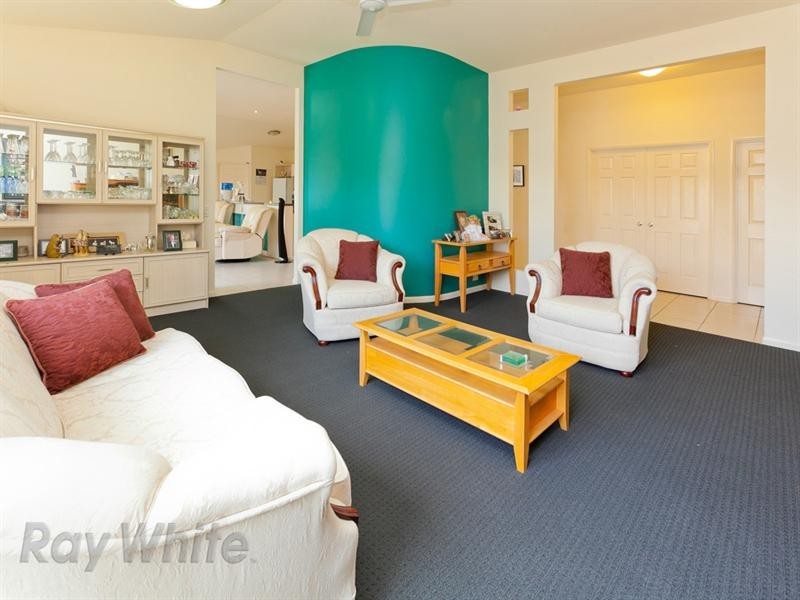 24 Treetops Avenue, Springfield Lakes QLD 4300